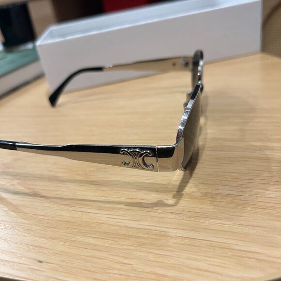 Celine Metal Oval CL40235U - Picture 3 of 6